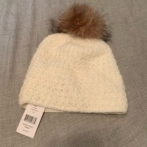 NWT Never Worn Surrell Women’s Beanie